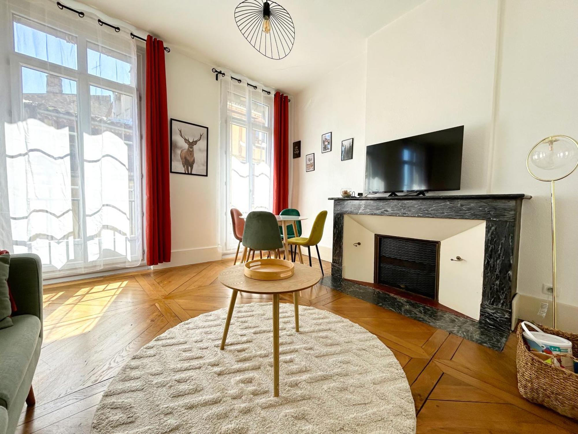 Emma - Centre Historique - Parking Privee Apartment Auch Luaran gambar
